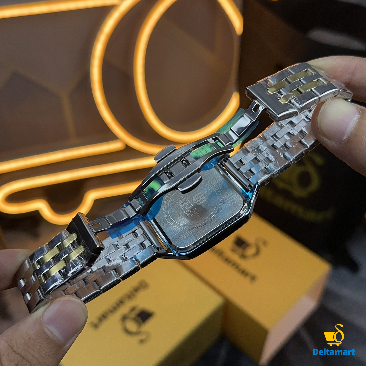 UP Square For Men (Chain)